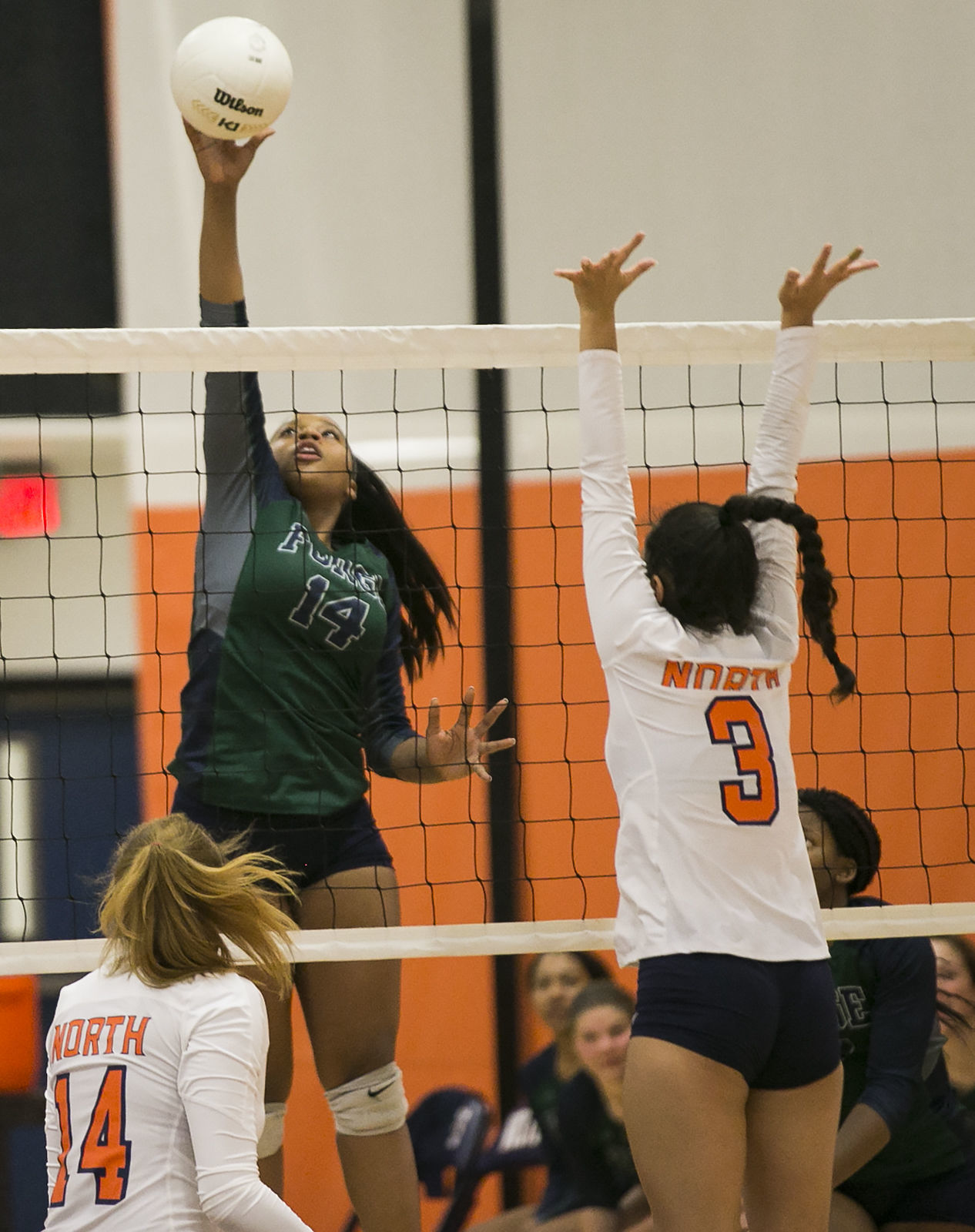Colonial Forge at North Stafford volleyball